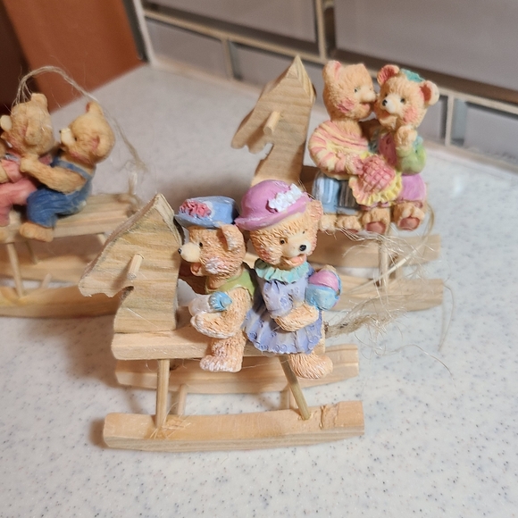 Set of 3 little bears on rockers knick nacks super cute bears - Picture 4 of 11